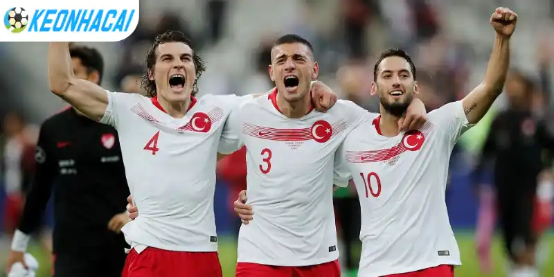 Soi Kèo Nhà Cái Úc Vs Thổ Nhĩ Kỳ - Bảng D World Cup 11h00 14/06/2026 3 Đội hình ra sân dự kiến của Úc và Thổ Nhĩ Kỳ