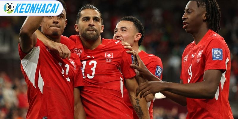 Thuỵ Sĩ Vào Vòng 1/8 World Cup 2026 Sau Chiến Thắng Algeria 2 Algeria nỗ lực nhưng không thể ghi bàn vào lưới Thuỵ Sĩ