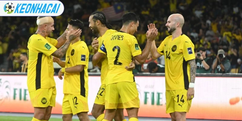 Malaysia Gặp Khủng Hoảng Về Nhân Sự Và Ban Huấn Luyện Trước Thềm AFF Cup 2 Các cầu thủ trụ cột vắng mặt do chấn thương