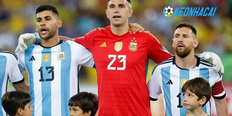 Kèo Bóng Đá Argentina vs Thụy Sĩ - Vòng Tứ Kết World Cup 03h00 Ngày 12/07/2026 3 Cầu thủ chính được ra sân của Thuỵ Sĩ và Argentina