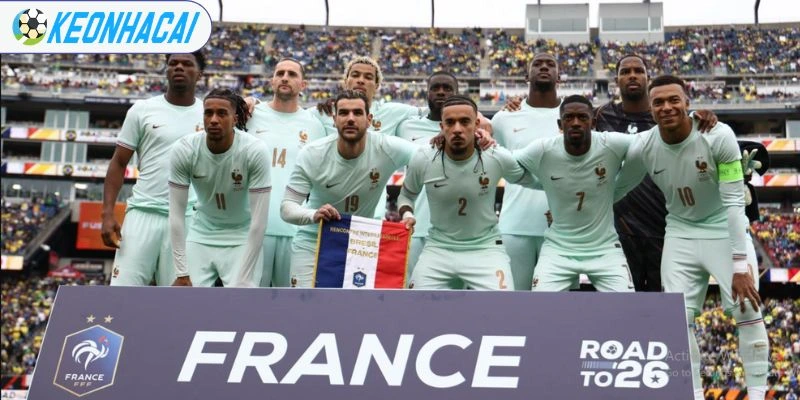 Pháp Chiếm Ngôi Số 1 FIFA Trước Trận Đại Chiến Tại Bán Kết 2 Khu trung tuyến có linh hoạt chiến thuật chơi bóng